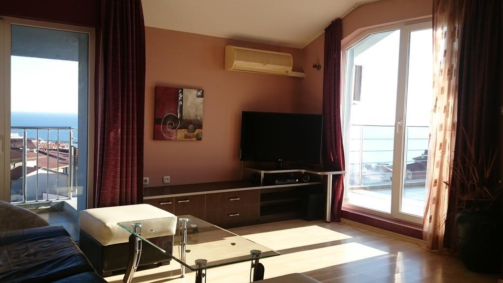 Bona Dea Club Sveti Vlas Bagian luar foto