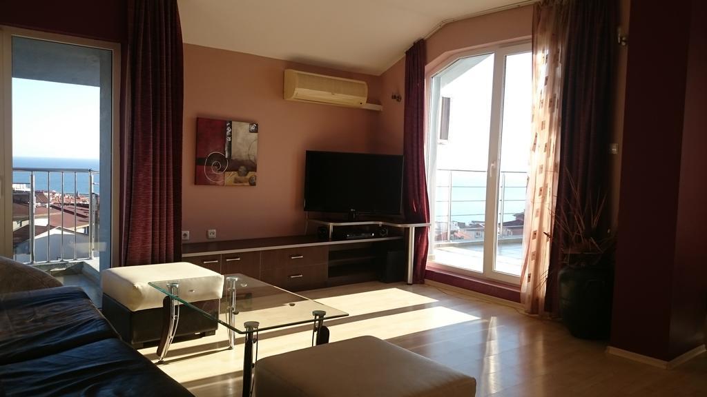 Bona Dea Club Sveti Vlas Bagian luar foto
