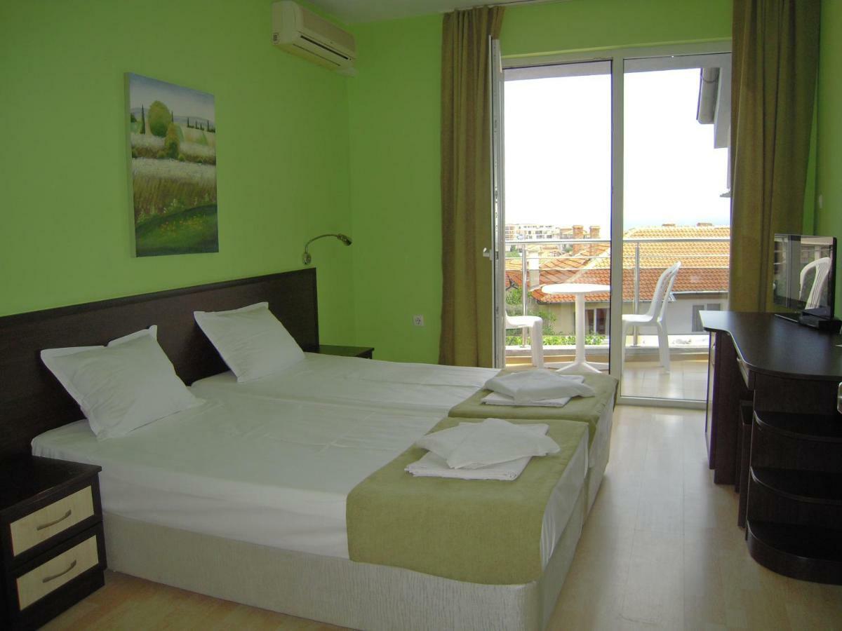 Bona Dea Club Sveti Vlas Bagian luar foto