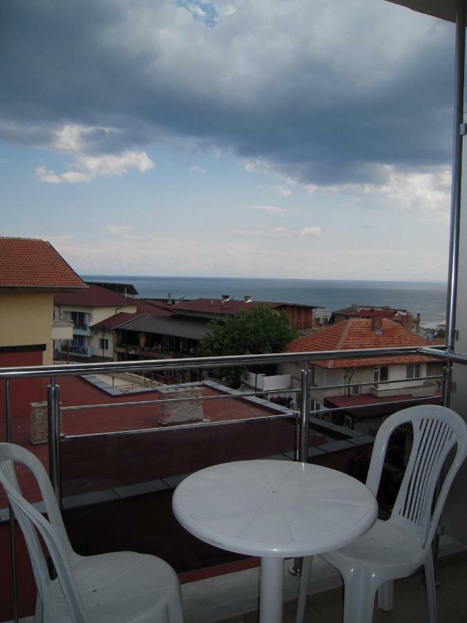 Bona Dea Club Sveti Vlas Bagian luar foto